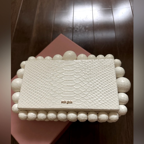 cult gaia Handbags - Cult Gaia EOS Leather Box Clutch in White